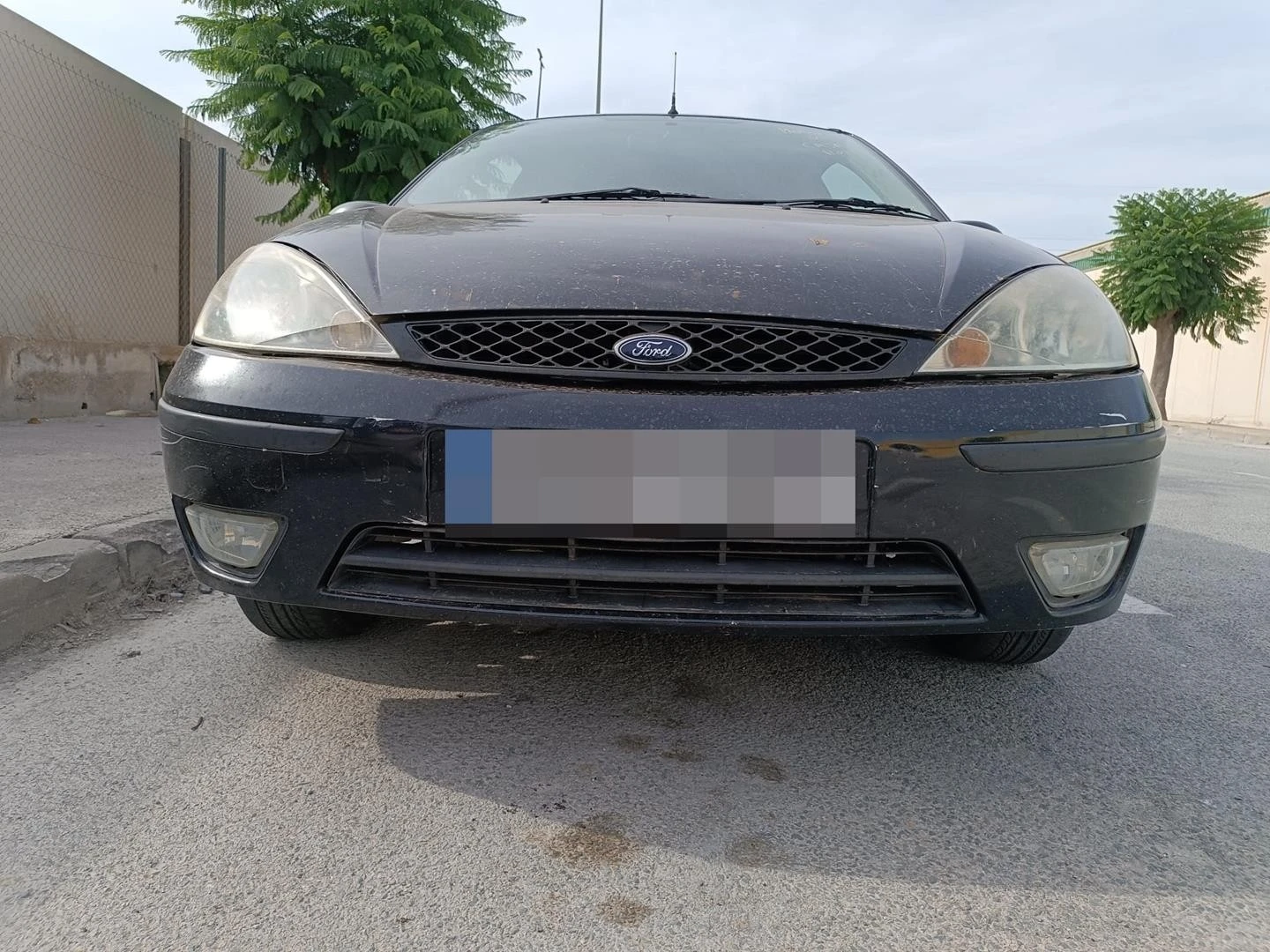 PAINEL FRONTAL FORD FOCUS SEDÁN