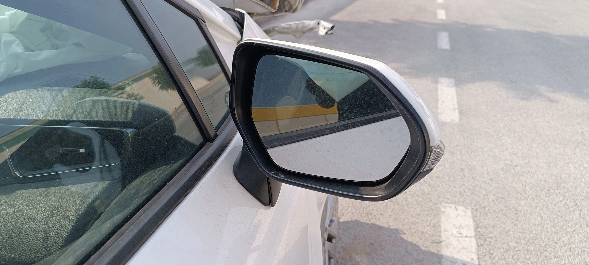 RETROVISOR DIREITO TOYOTA COROLLA SEDÁN