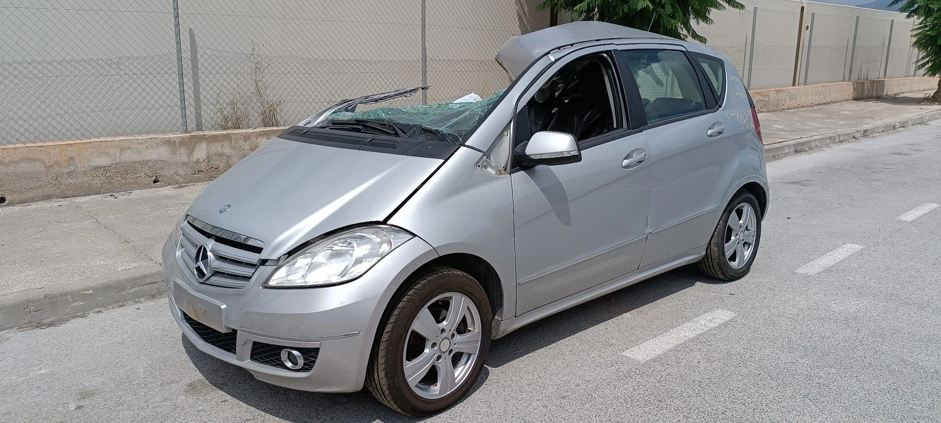 PÁRA-CHOQUES DIANTEIRO MERCEDES-BENZ CLASE A