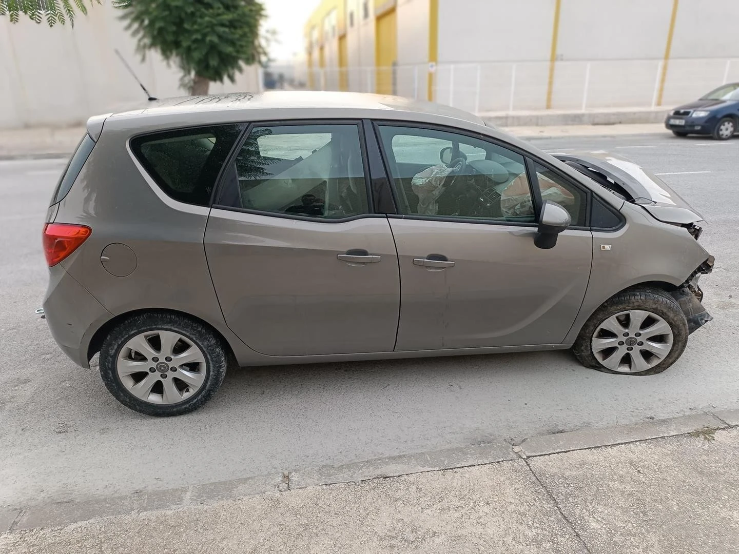 RETROVISOR DIREITO OPEL MERIVA B LIMUSINA