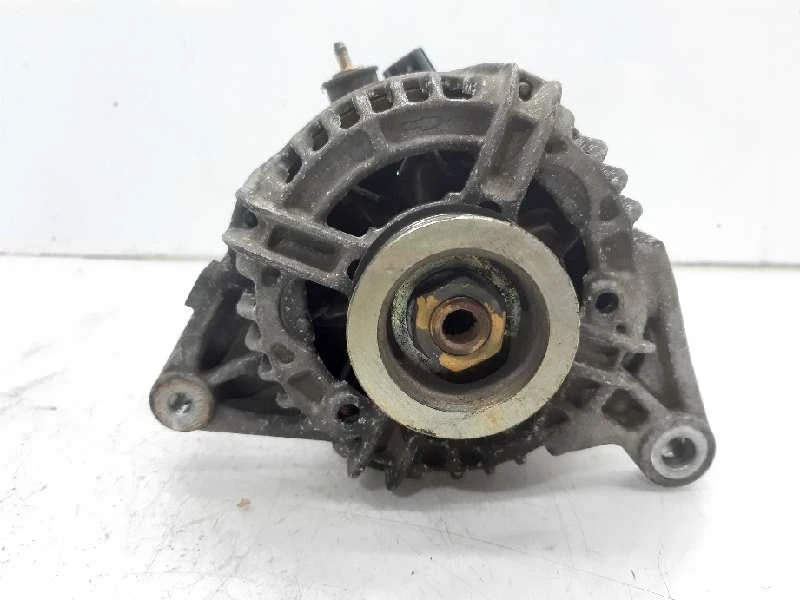 ALTERNADOR TOYOTA AVENSIS SEDÁN