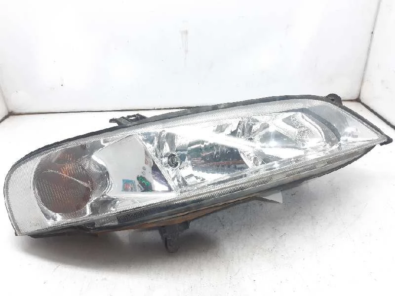 FAROL DIREITO OPEL VECTRA B