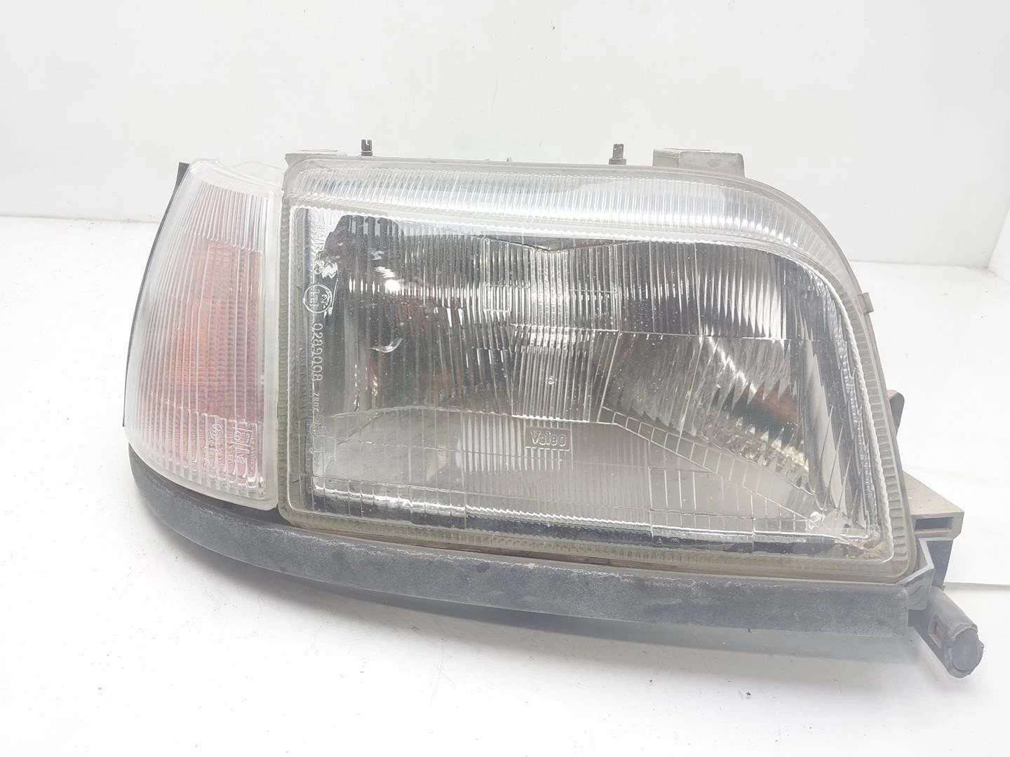 FAROL ESQUERDO RENAULT CLIO I