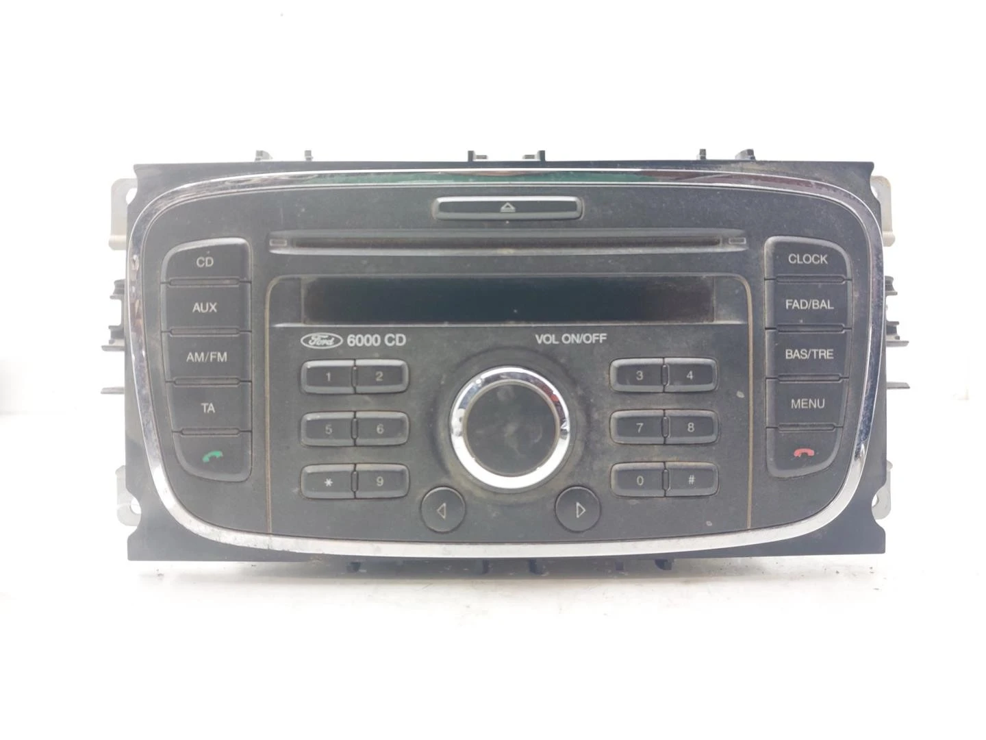 SISTEMA DE ÁUDIO RÁDIO CD FORD TRANSIT CONNECT