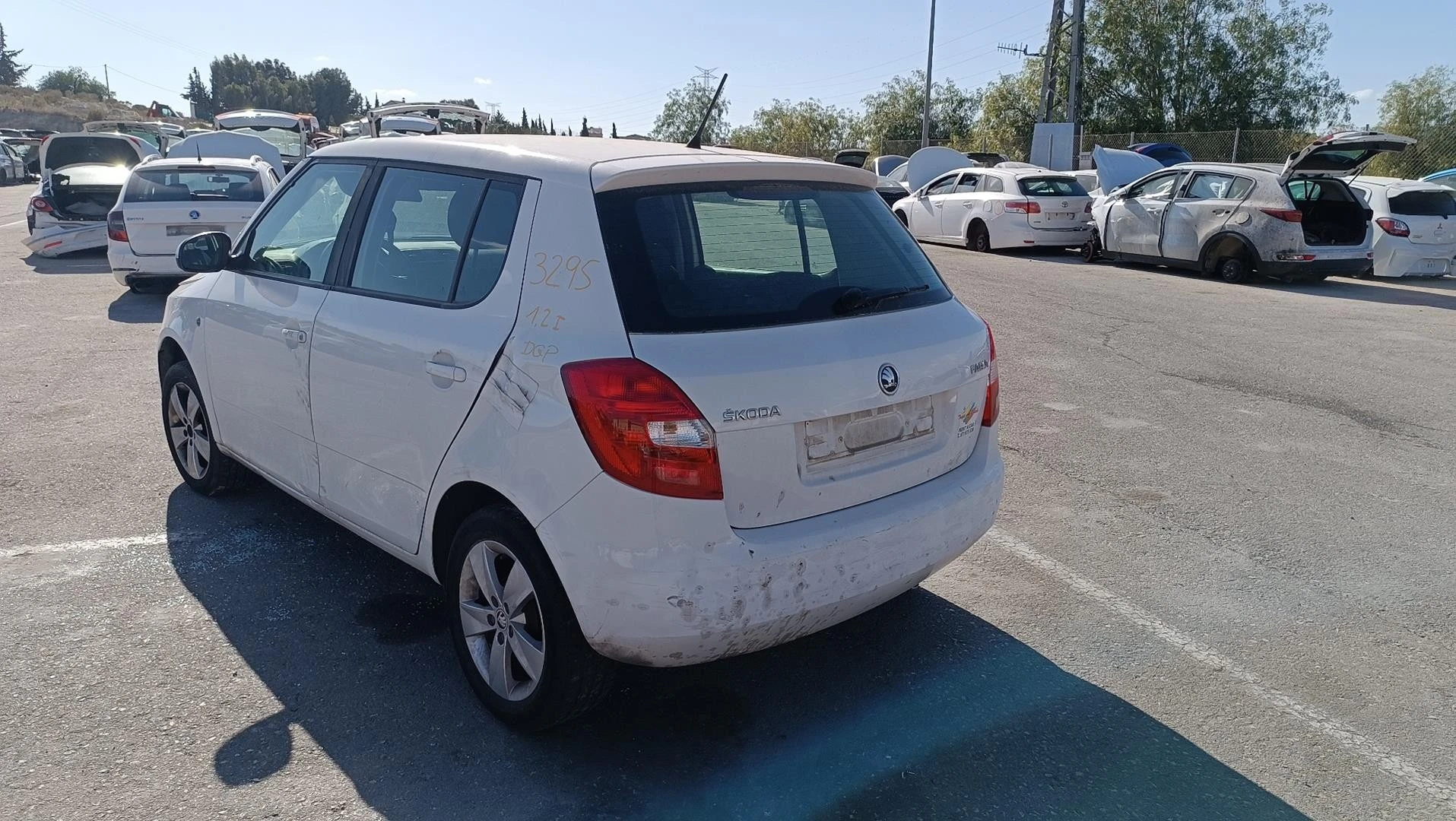 FECHADURA PORTA TRASEIRA ESQUERDA SKODA FABIA II COMBI