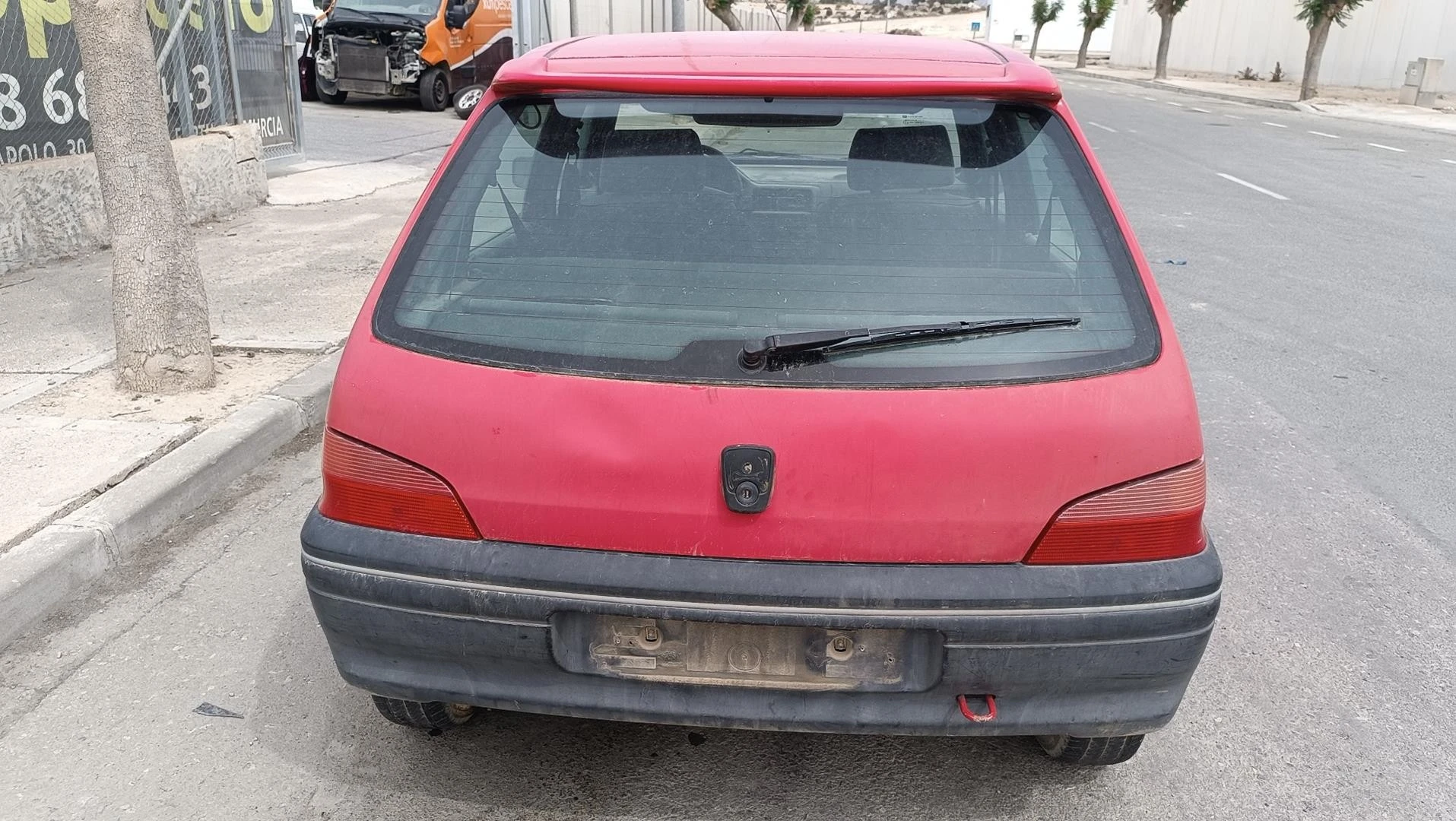 MALA TRASEIRA PEUGEOT 106 II