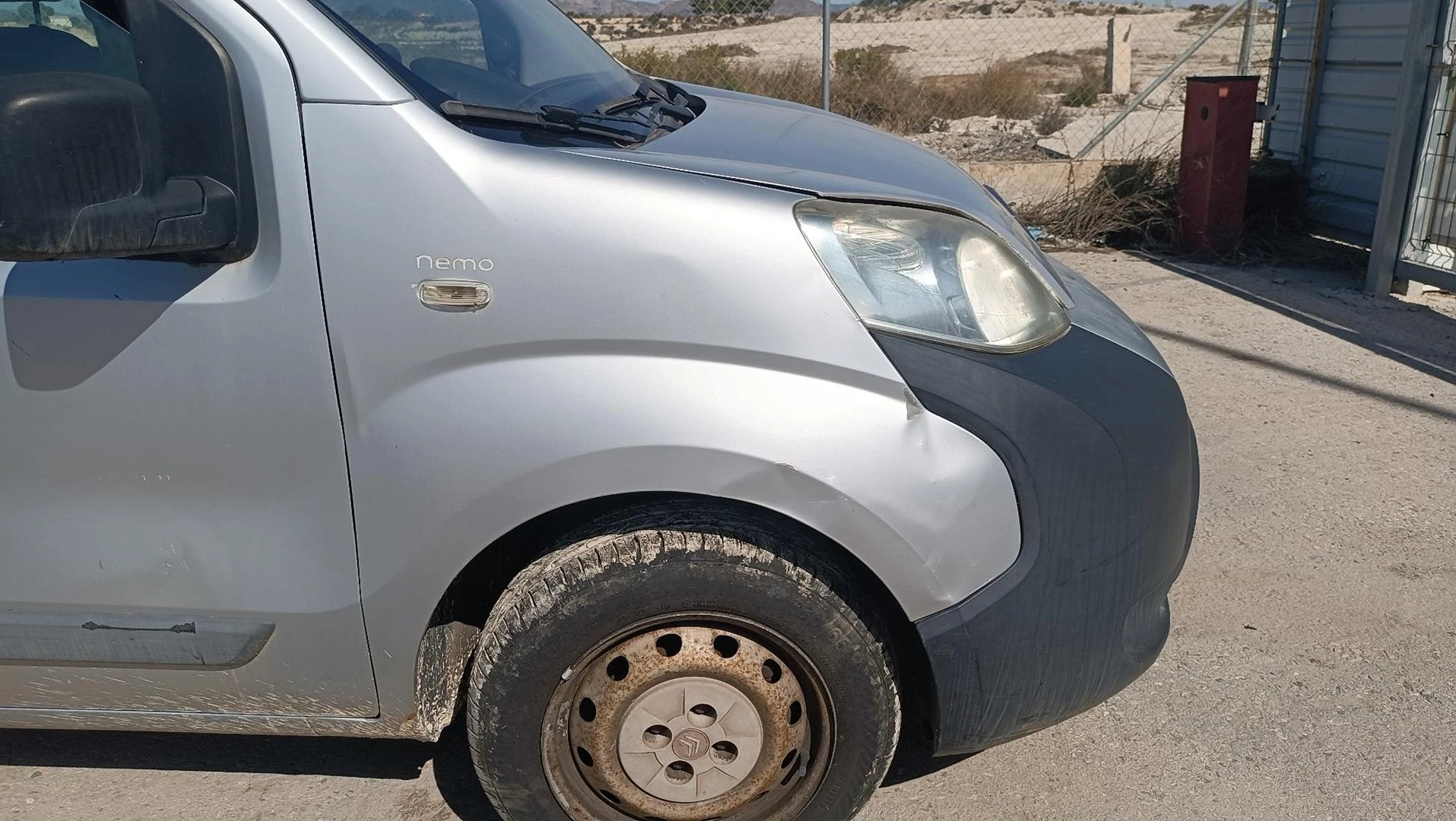 GUARDA-LAMAS FRENTE DIREITO CITROЁN NEMO FURGÓN