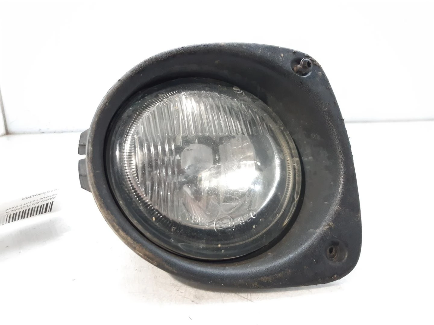 FAROL DE NEVOEIRO ESQUERDO RENAULT CLIO II