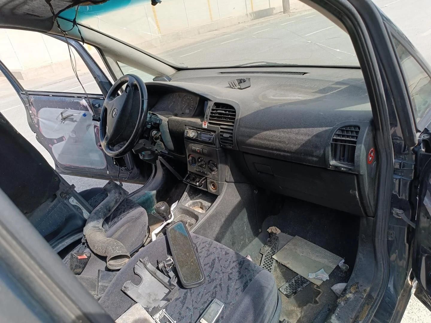 SISTEMA DE ÁUDIO RÁDIO CD OPEL ZAFIRA A LIMUSINA