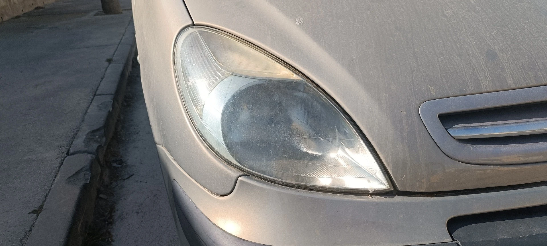 FAROL DIREITO CITROЁN XSARA PICASSO