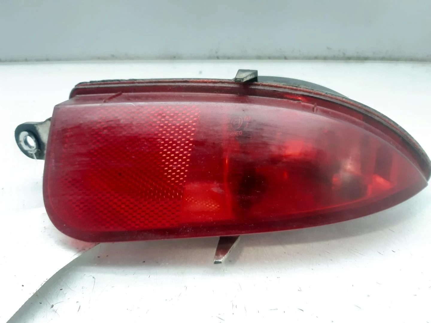 FAROL DE NEVOEIRO TRASEIRO ESQUERDO OPEL CORSA C