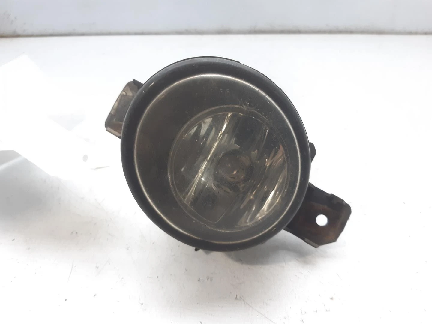 FAROL DE NEVOEIRO ESQUERDO NISSAN ALMERA II HATCHBACK