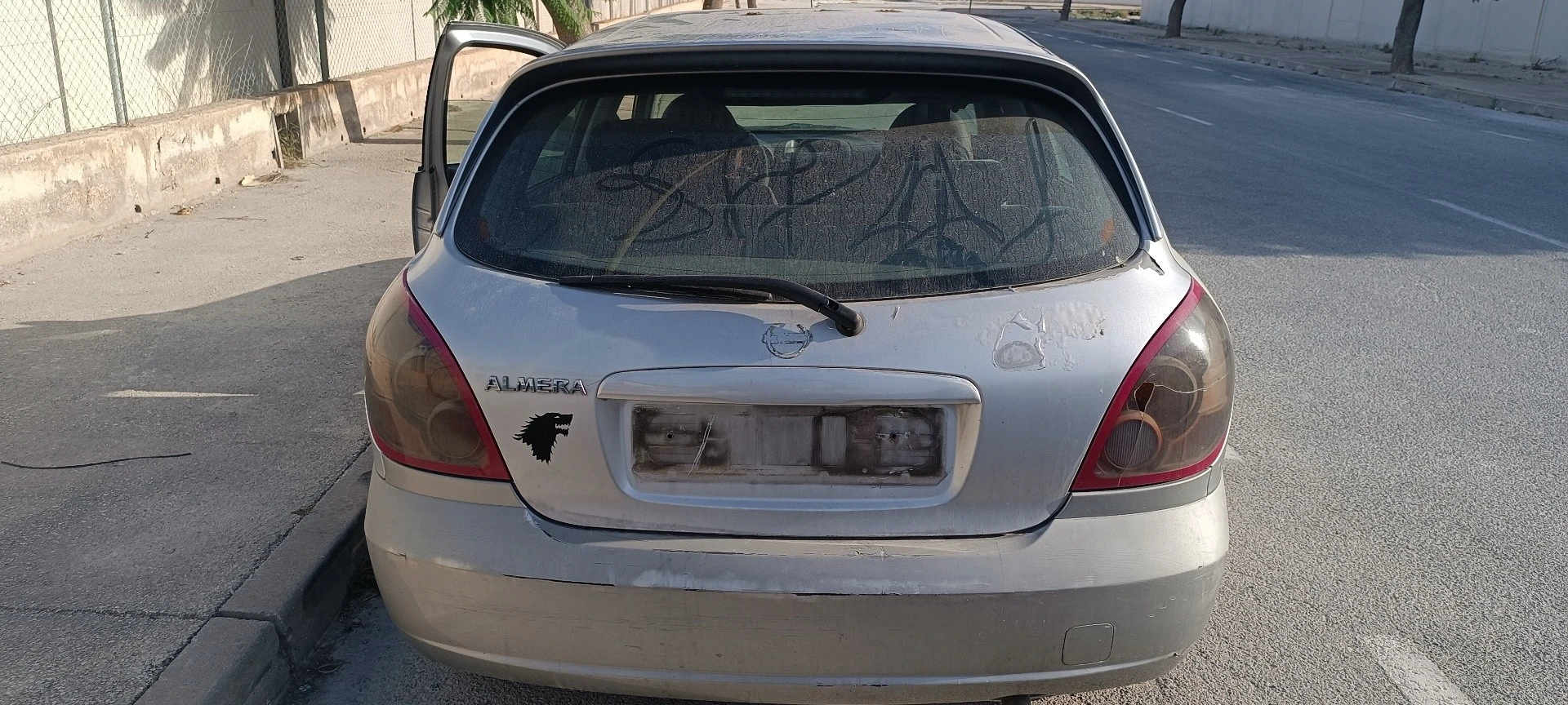 MALA TRASEIRA NISSAN ALMERA II HATCHBACK