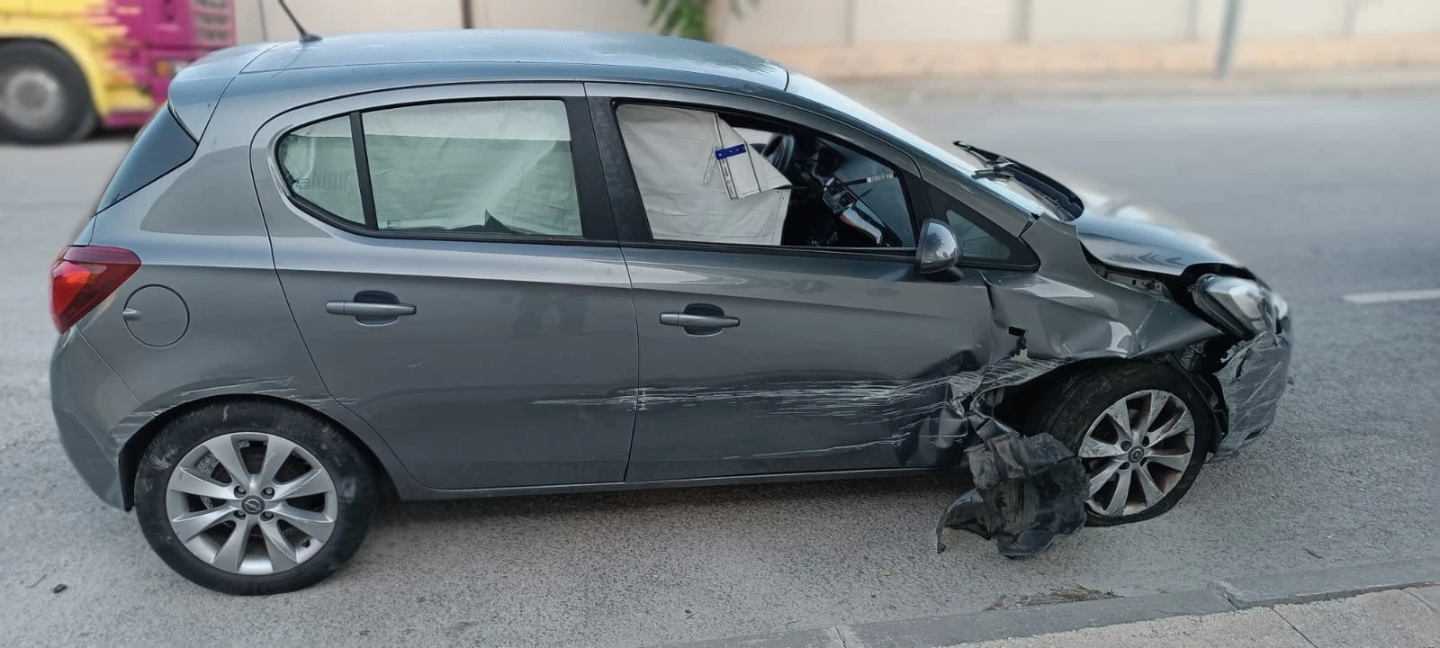 FECHADURA PORTA FRENTE DIREITA OPEL CORSA E