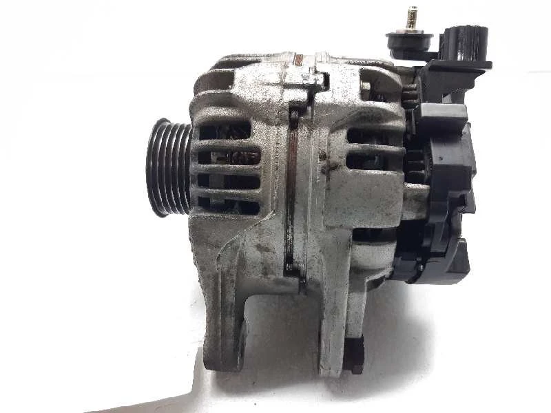 ALTERNADOR TOYOTA AVENSIS