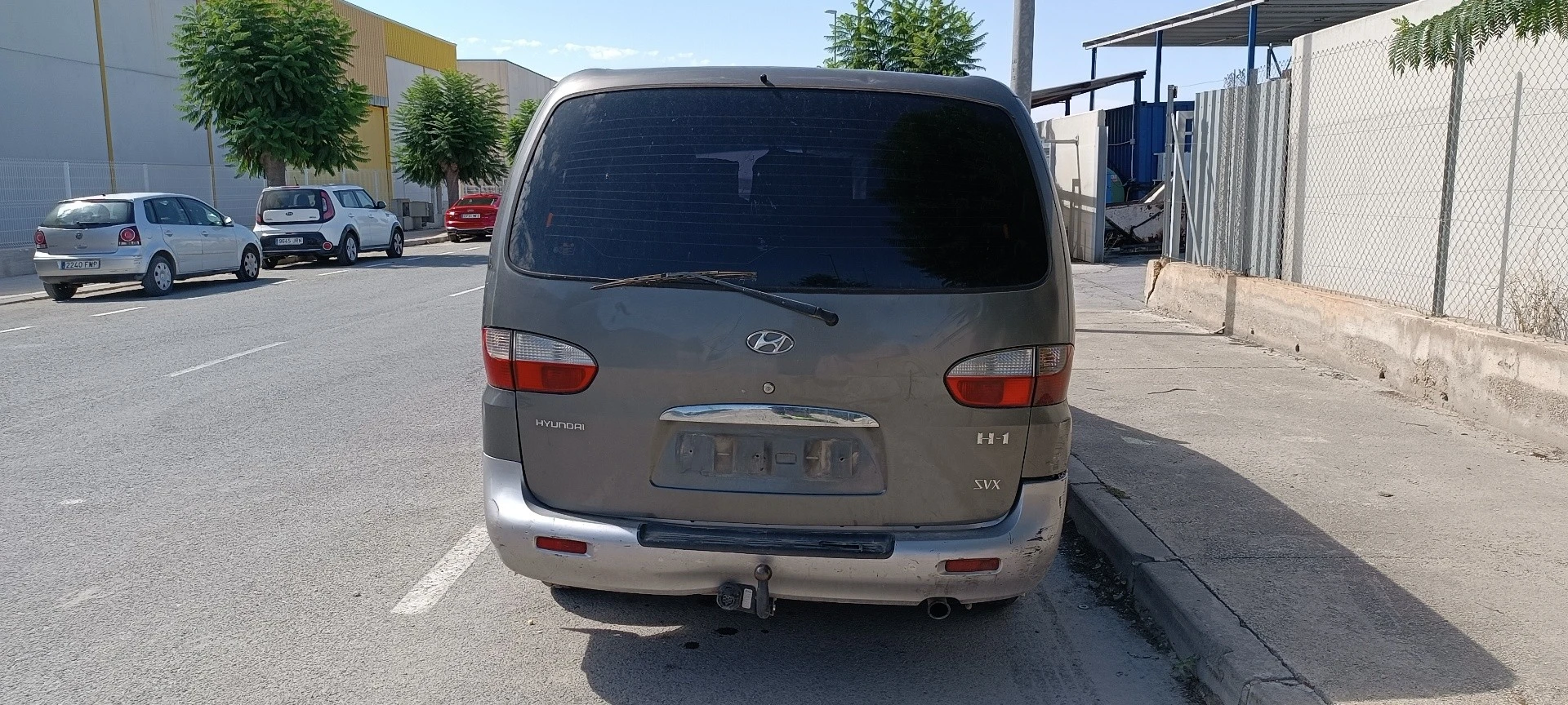 FECHADURA DE PORTA MALA HYUNDAI H-1 STAREX LIMUSINA