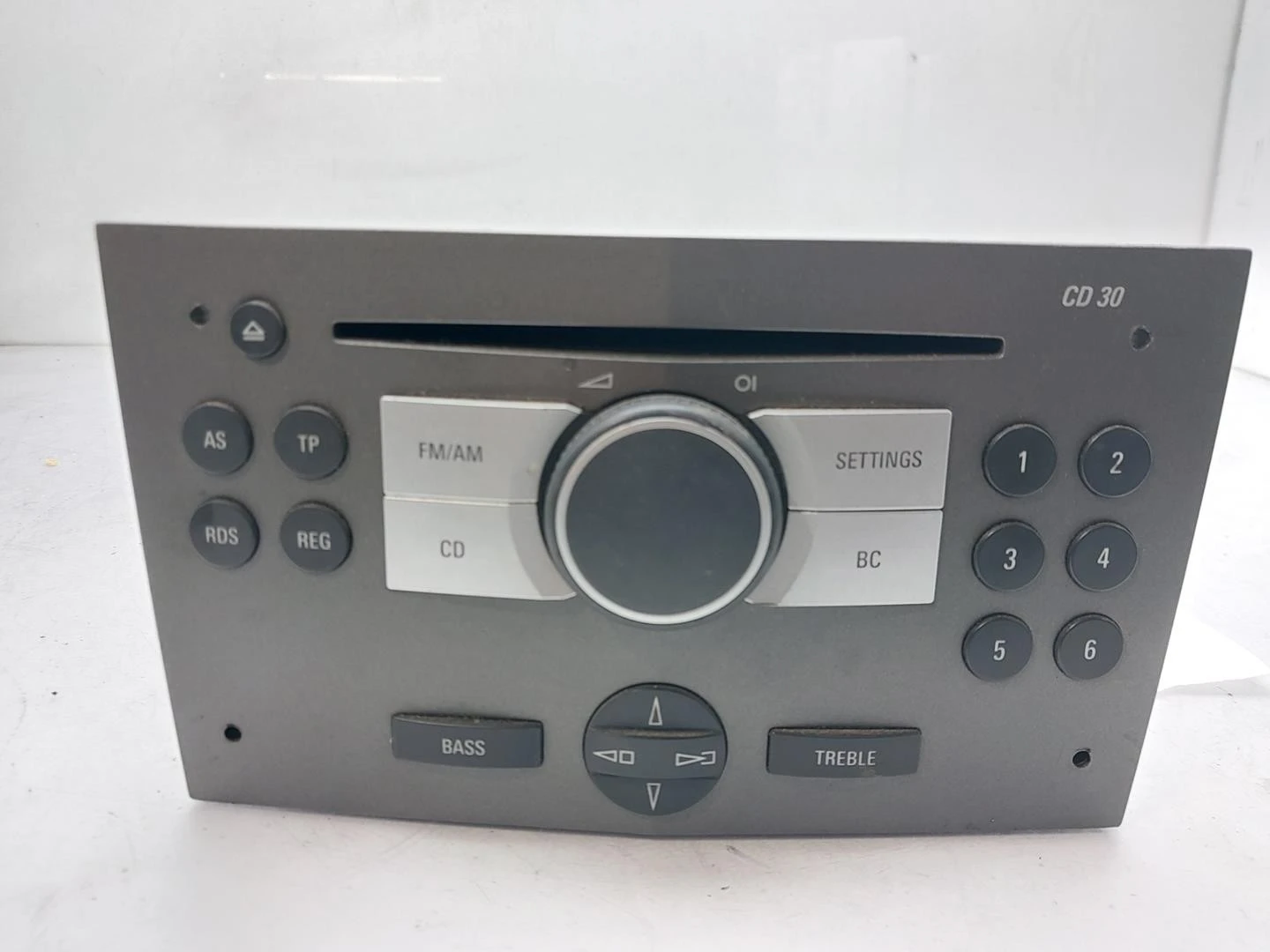 SISTEMA DE ÁUDIO RÁDIO CD OPEL ASTRA H