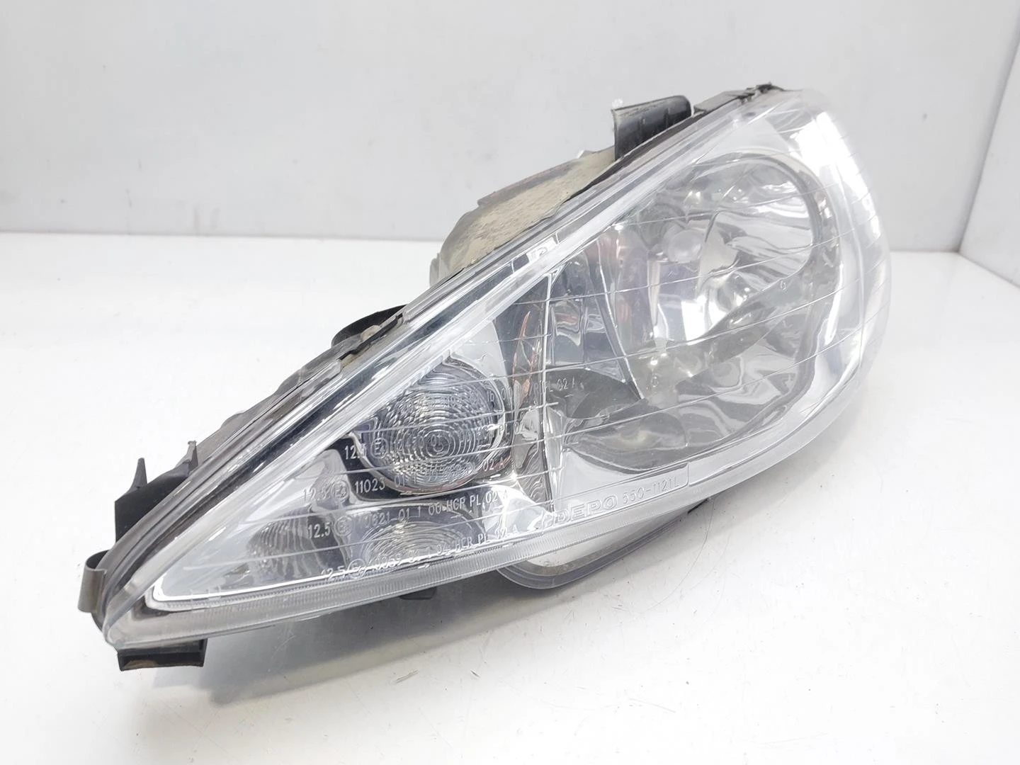 FAROL ESQUERDO PEUGEOT 206 FASTBACK