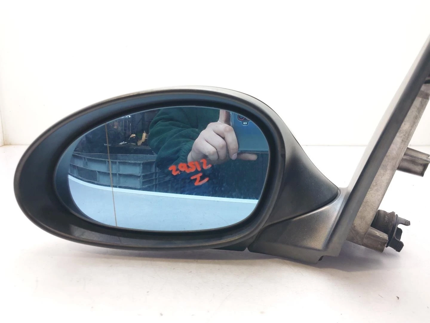 RETROVISOR ESQUERDO BMW 1